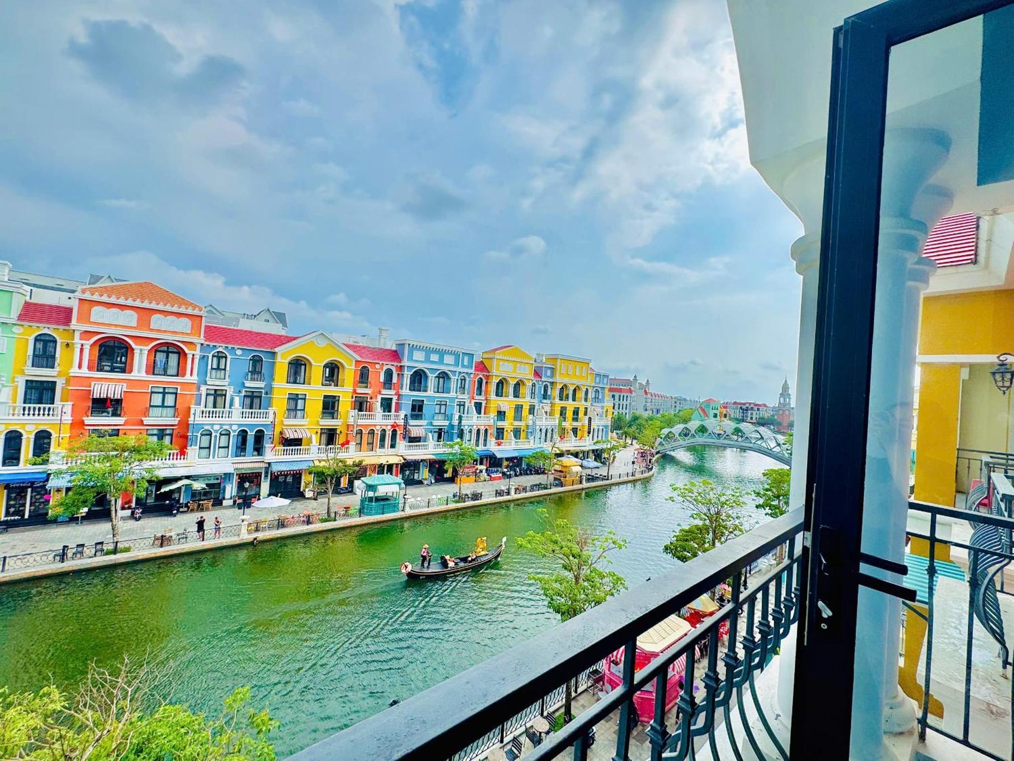 Mila Homestay Grand World Phú Quý Zewnętrze zdjęcie