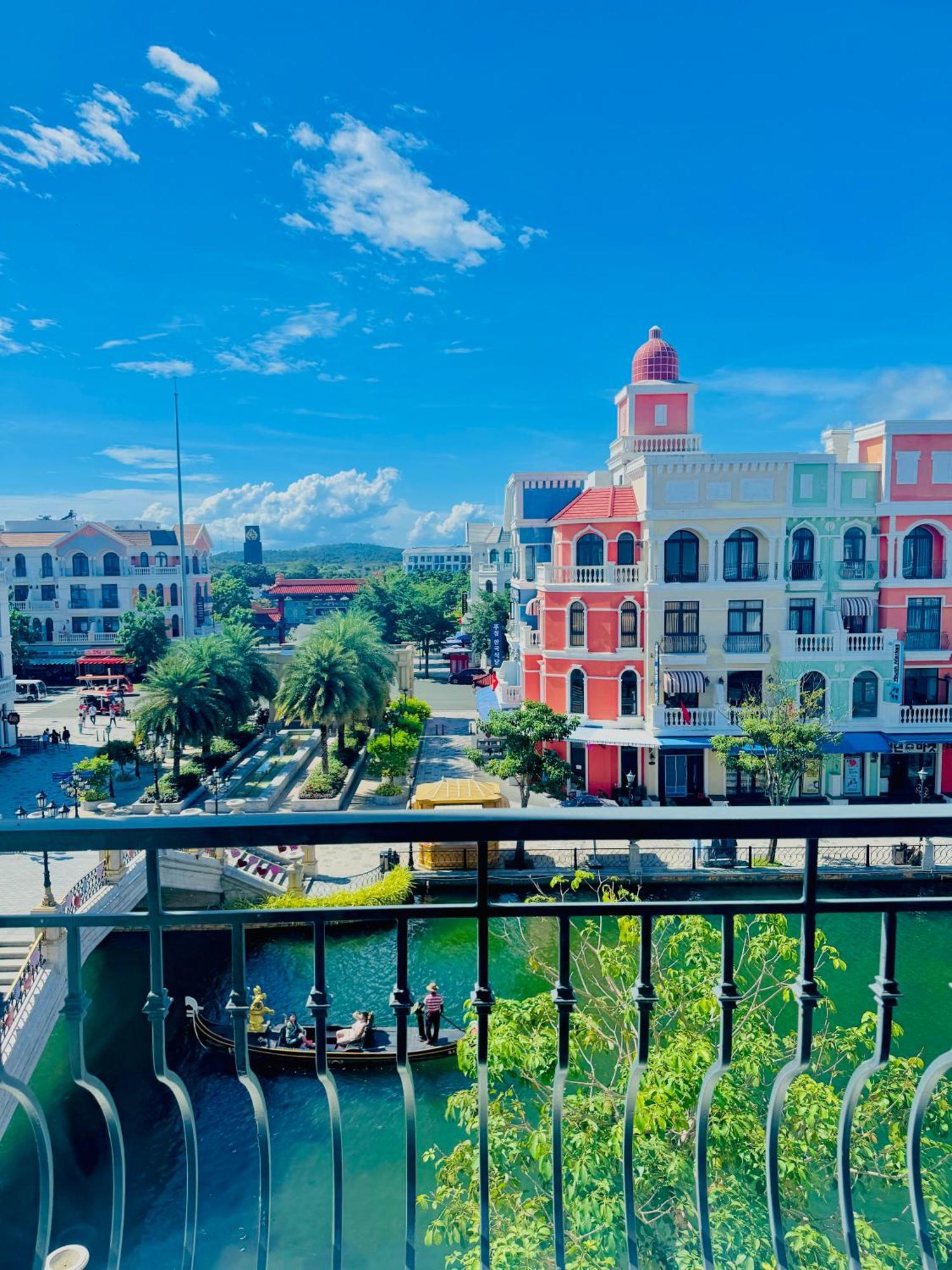 Mila Homestay Grand World Phú Quý Zewnętrze zdjęcie